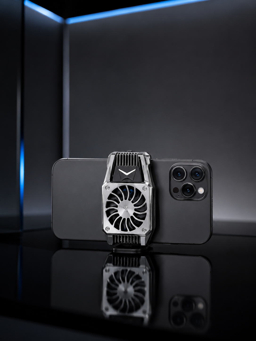 Telefon Isınmasını Azaltan Aktif Fanlı Soğutucu Sistemi