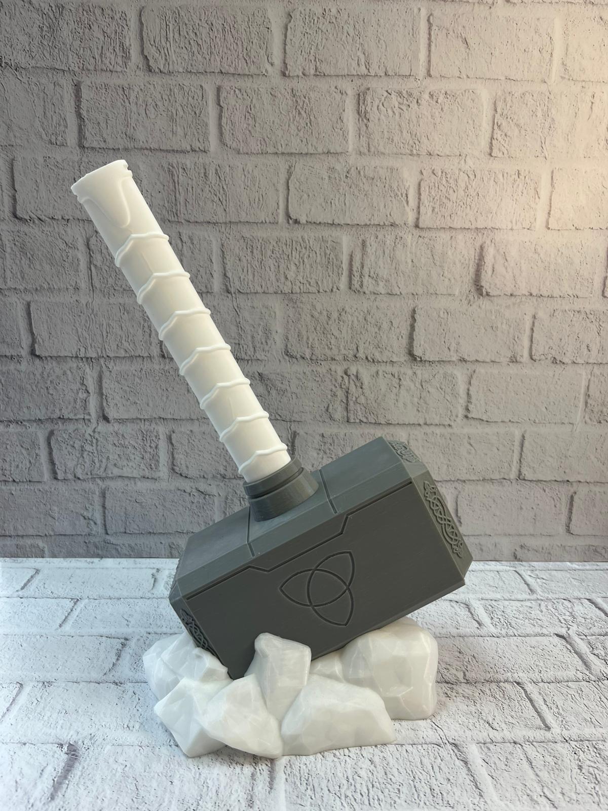 THORUN ÇEKİCİ