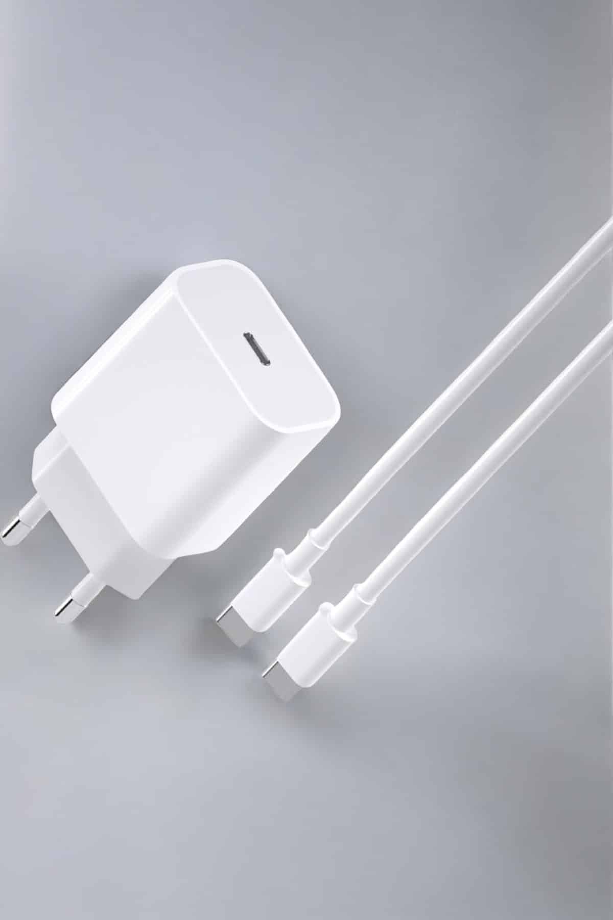 İOS Uyumlu Type-C Girişli Hızlı Şarj 15/15 Pro Max Adaptör ve Kablosu
