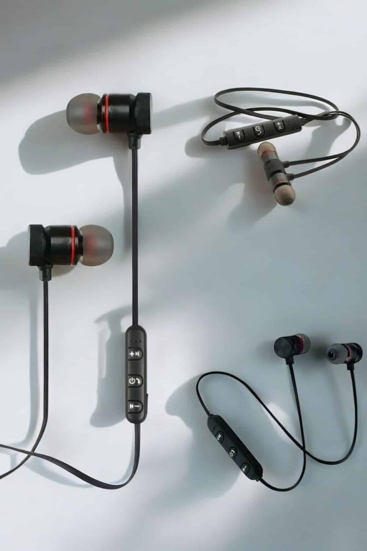 Kablosuz Sport Mıknatıslı Mikrofonlu Kulak İçi Kulaklık