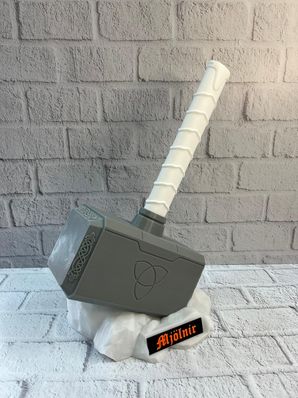 THORUN ÇEKİCİ