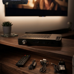 Yüksek Performanslı HD Uydu Alıcı Çoklu Dil Desteği USB Film İzleme Özelliği